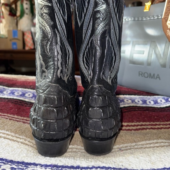 El General Black Embossed Cowboy Boots - Picture 4 of 11